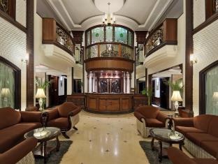 The Golden Palms Hotel & Spa